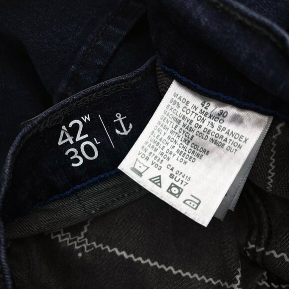 Nautica Relaxed Fit Stretch Dark Wash Mens Jeans 42 x 30 - Picture 3 of 4